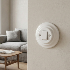 Keramický kolébkový vypínač, č. 7, bílý