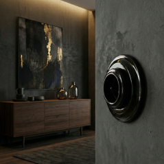 Keramická zásuvka, černá